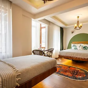 https://malakat-istanbul-hotel-spa.istanbul-turkeyhotels.com
